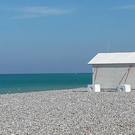 펜션 Les Falaises De *